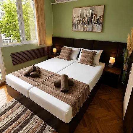 Elegant&cozy 10 Min To Sea Garden Apartment